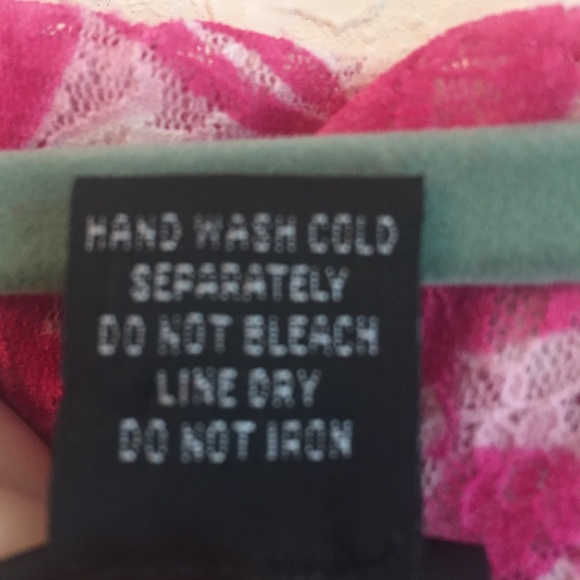 INC petite pink white blouse floral nylon - Picture 4 of 5